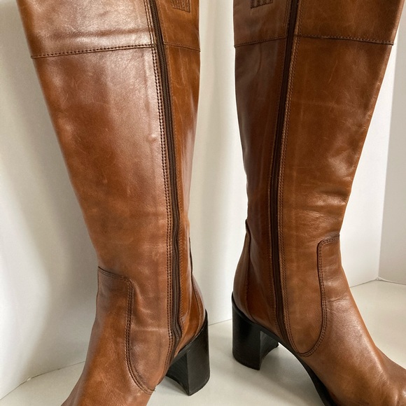 Vintage Brown Leather Knee High Women’s Boots Size 39 - Picture 5 of 8